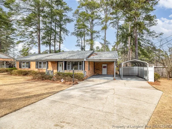 6334 Rannock Dr, Fayetteville, NC 28304