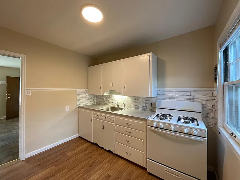 2518 Hunt St #2 — Photo 4