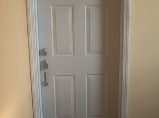 352 Vale St APT 4, Fall River, MA 02724