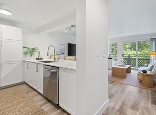 Lakemont Orchard, Issaquah, WA 98027