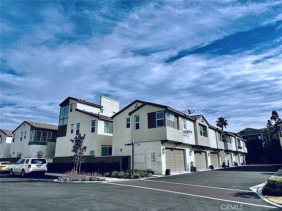 4th image of 11052 Panoramic Dr
