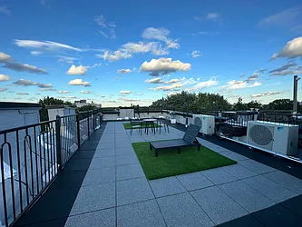 Rented by Space Link Realty