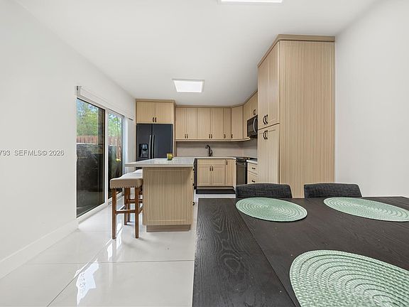 2nd image of 4089 Forest Hill Dr