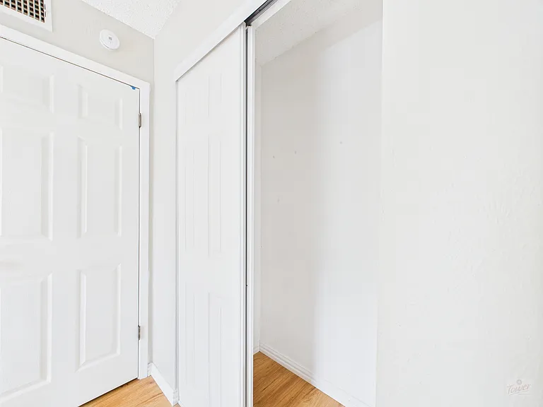 9520 Quail Village Ln — Photo 31