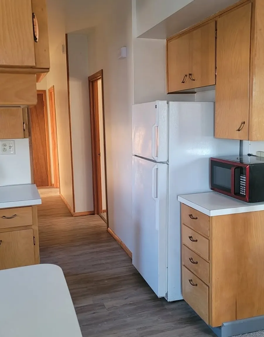 2 bed, 900 sqft, $950 — Photo 4