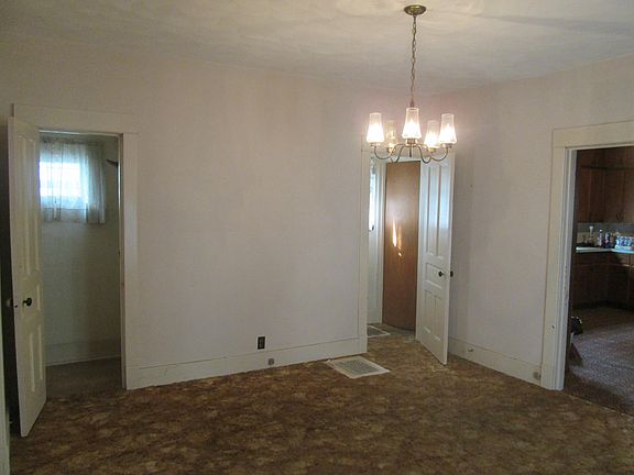 3rd image of 1107 Mulberry Ave