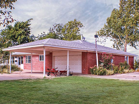 Carport, 2-car garage