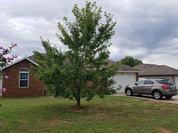 506 Truman Curb View