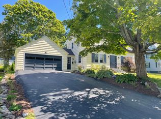 31 Barton St, Presque Isle, ME 04769