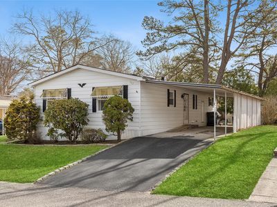 525 Riverleigh Avenue #167, Riverhead, NY, 11901