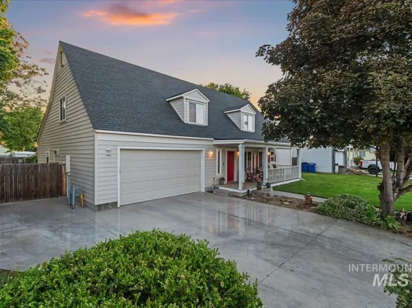 209 Crimson Cir W, Fruitland, ID 83619