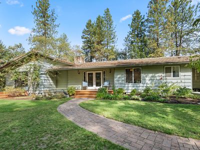 682 Peco Rd, Grants Pass, OR, 97526