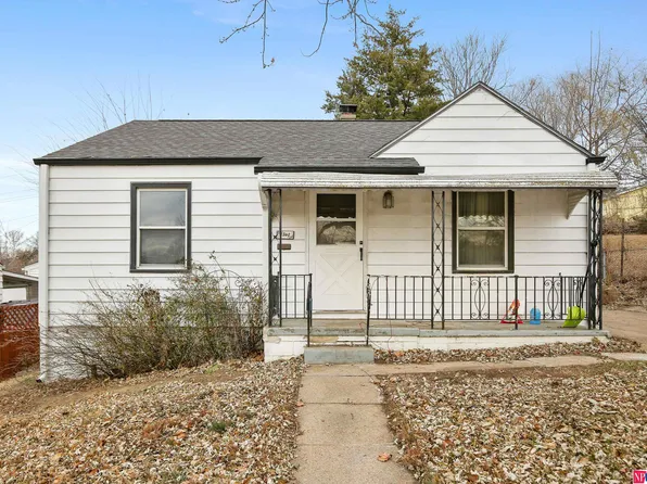 1340 Washington St, Omaha, NE 68107