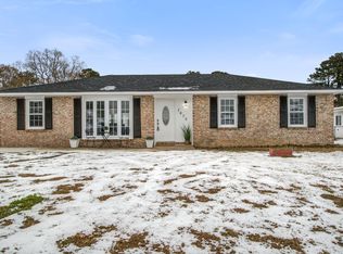 7670 Ovaldale Dr, North Charleston, SC 29418