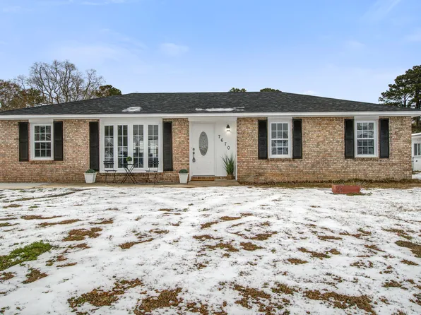 7670 Ovaldale Dr, North Charleston, SC 29418