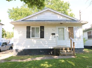 935 Mann Ave, Flint, MI 48503