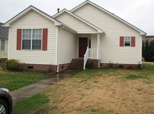 112 Burnetts Ct, Suffolk, VA 23434