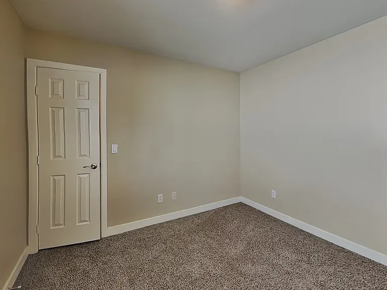 3744 Laguna Veneta Ave — Photo 14