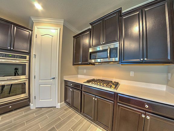 2nd image of 376 Broomsedge Cir