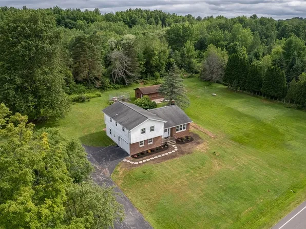 5157 Orangeport Rd, Brewerton, NY 13029