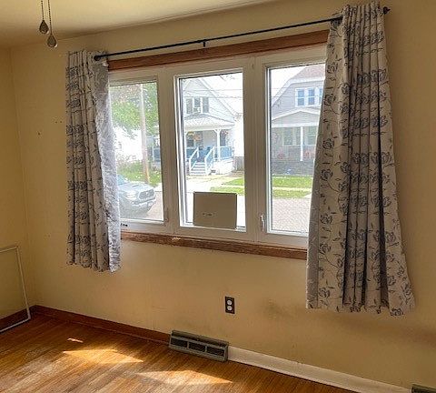 4th image of 18 Kofler Ave