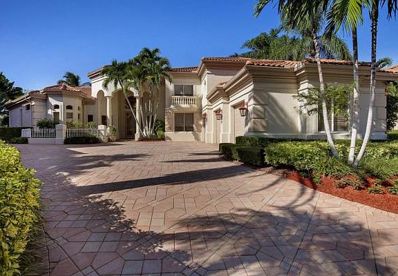 Home For Sale In Broken Sound Country Club