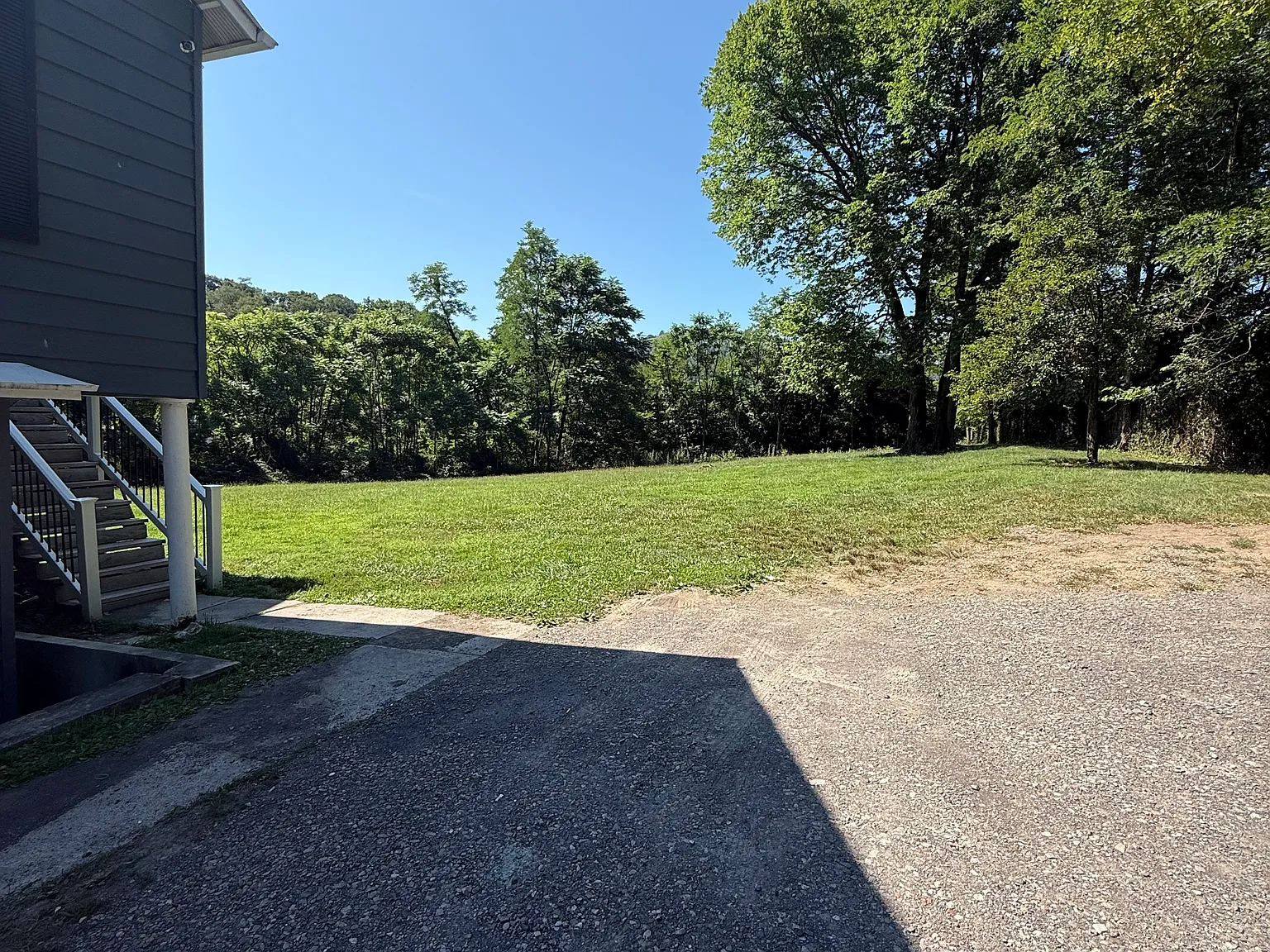 2 bed, $950 — Photo 3