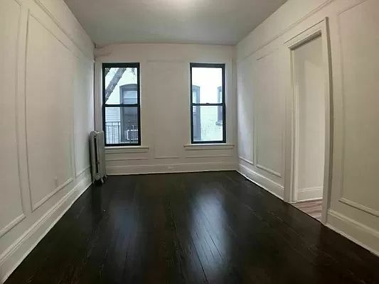 3rd image of 3113 34th St #15