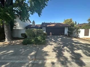 2709 Santiago Dr, Modesto, CA 95354