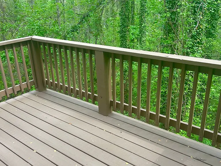 129 Aurora Dr #5 — Photo 17