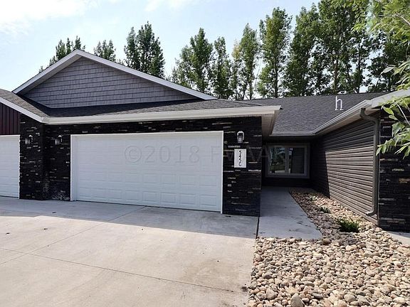 3rd image of 545 34th Way E APT C