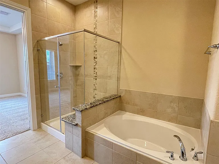 10418 Quiet Courtyard Rd — Photo 22