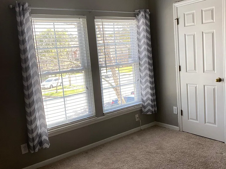 13012 Springs Manor Dr — Photo 20