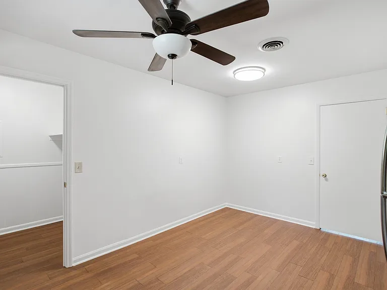 316 Lorna Dr #B — Photo 18