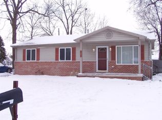 971 Centennial Ave, Ypsilanti, MI 48198