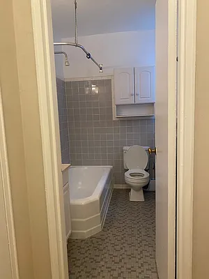 Rented by REMAX Elite | media 7