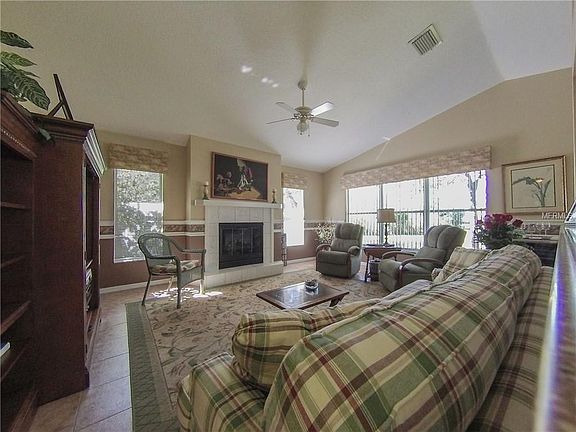 3rd image of 1243 Almondwood Dr