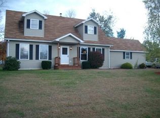 6600 Van Zandt Dr, Valatie, NY 12184