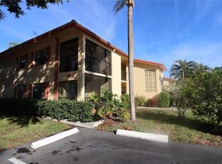 2515 Bayshore Gardens Pkwy APT 9, Bradenton, FL 34207