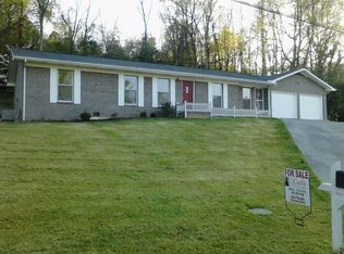 1346 E Jackson Cir, Morristown, TN 37813