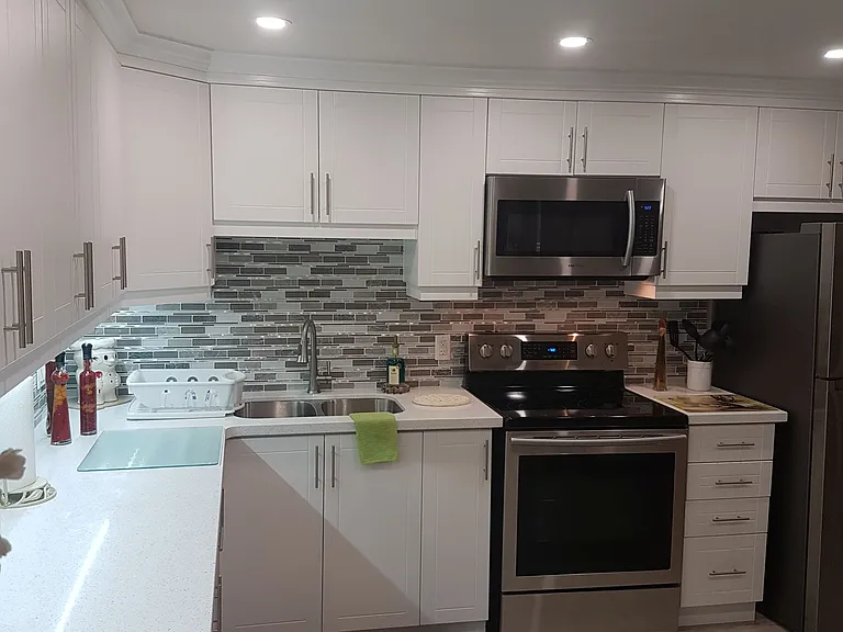 3323 Queen Frederica Dr — Photo 4