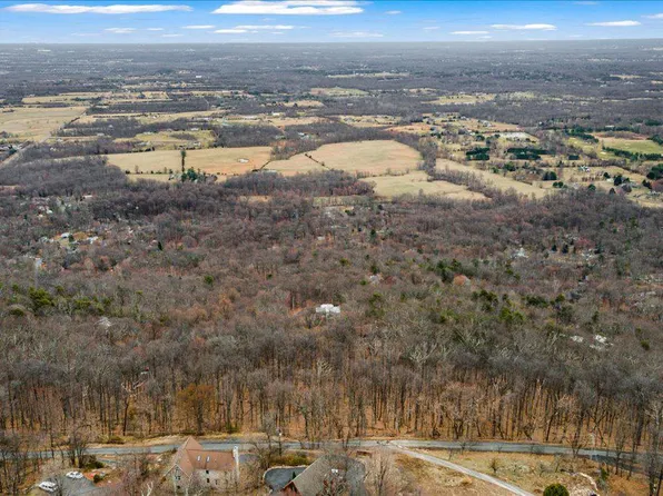 2621 Lookout Rd, Haymarket, VA 20169