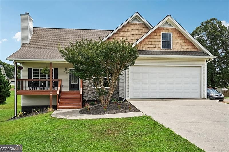 1st image of 742 Calloway Dr