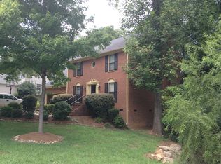 213 E Shefford St, Greer, SC 29650