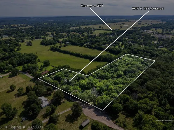 907 S 1st Ave, Fort Smith, AR 72916