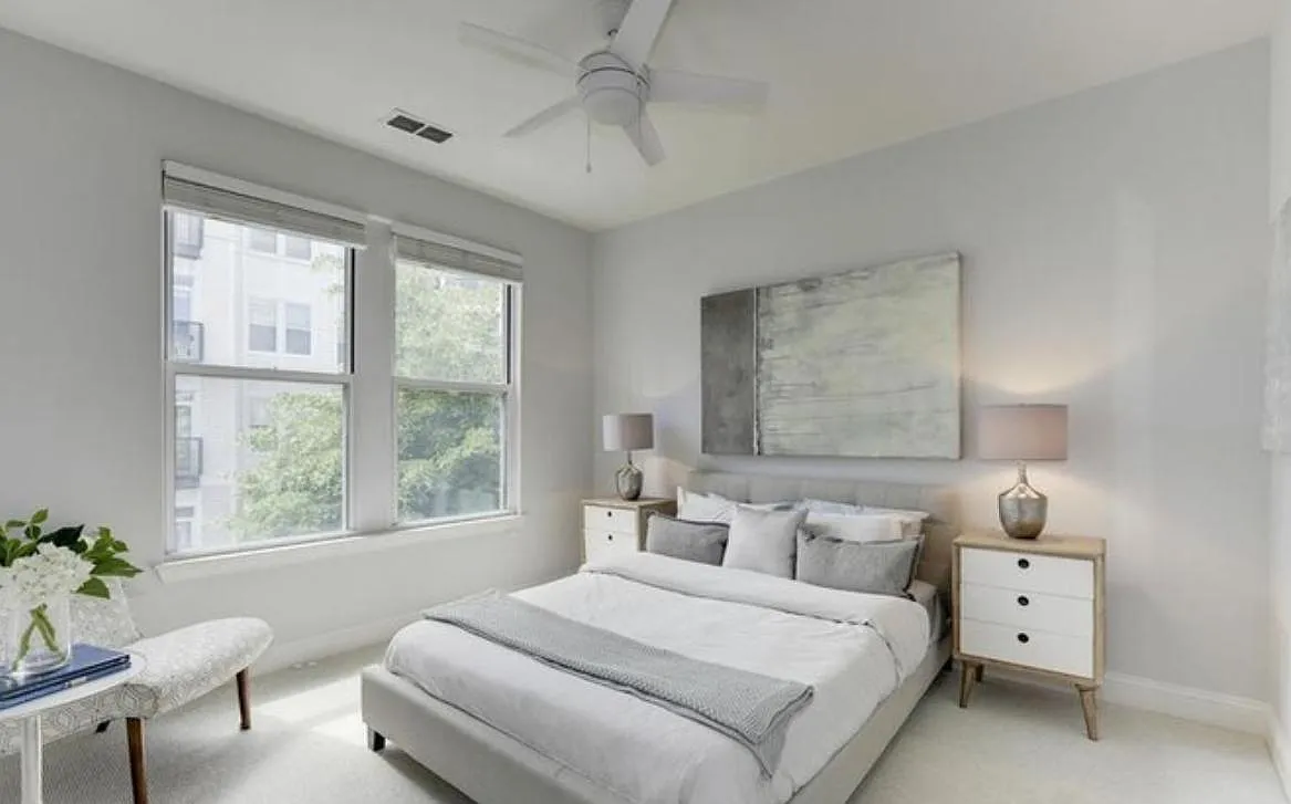 1 bed, 728 sqft, $2,100 — Photo 3