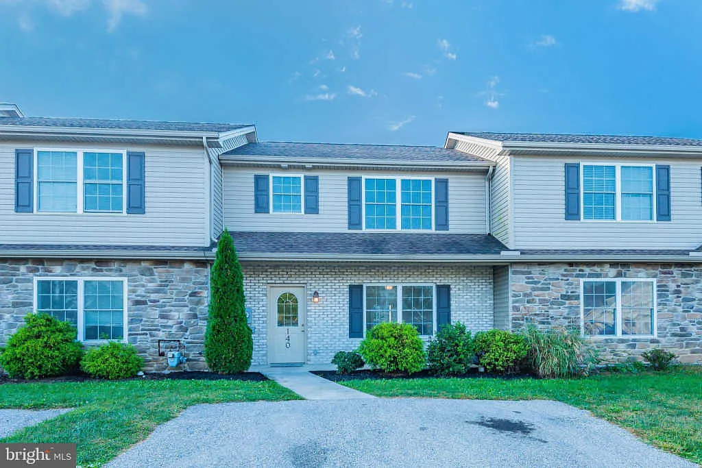 140 Sable Dr photo 1