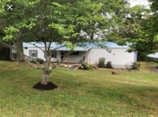 548 Golden Herren Rd, Sparta, TN 38583