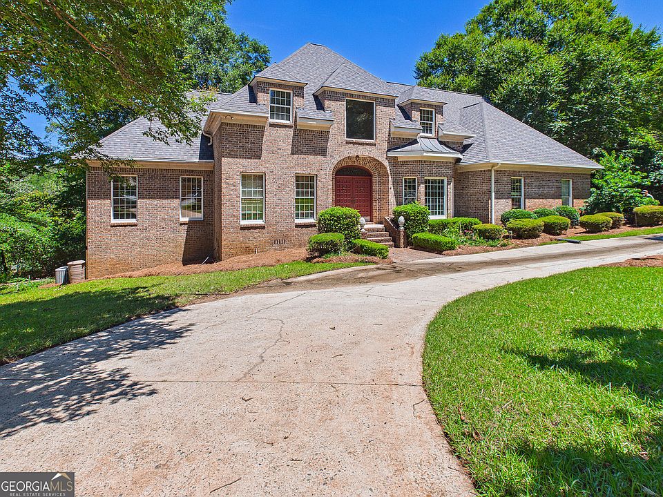 1st image of 114 Holly Dr