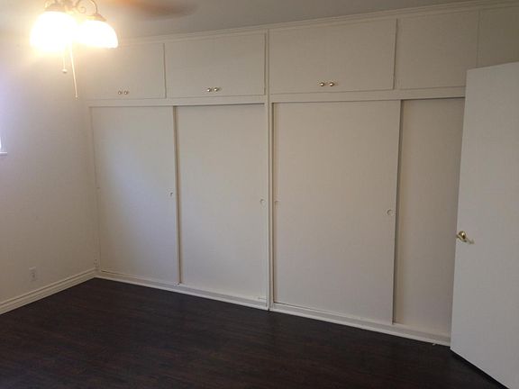 3rd image of 516 S Eremland Dr